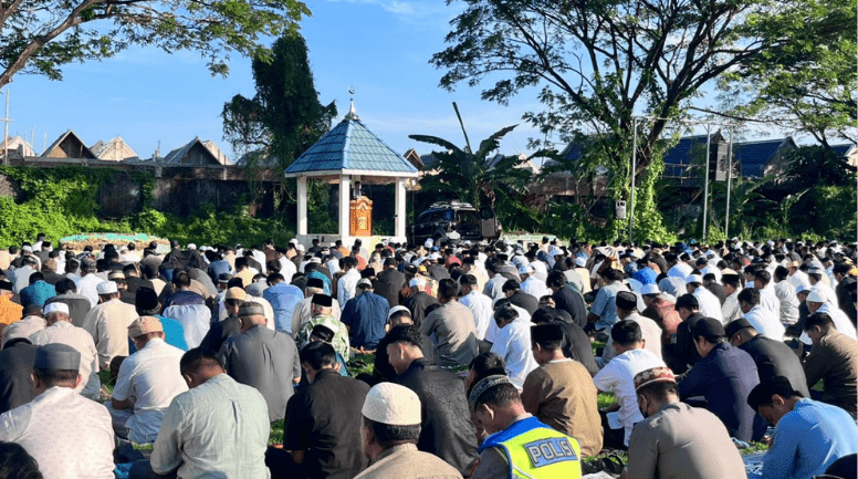 Khutbah Iduladha di Lapangan Antang dan Bitowa, Dr. Muhammad Rizal Bahas Keteladanan Ibrahim
