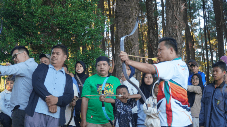 PanahMu Gowa Gelar Archery Camp di Hutan Pinus Bissoloro